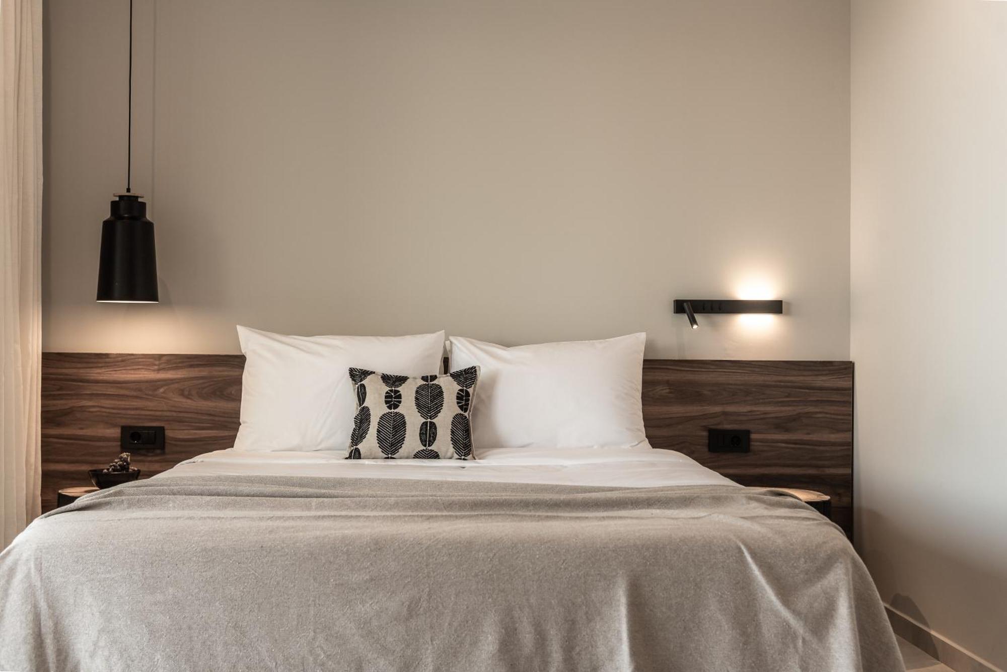 Aku Suites With Private Pools Stalida Стая снимка
